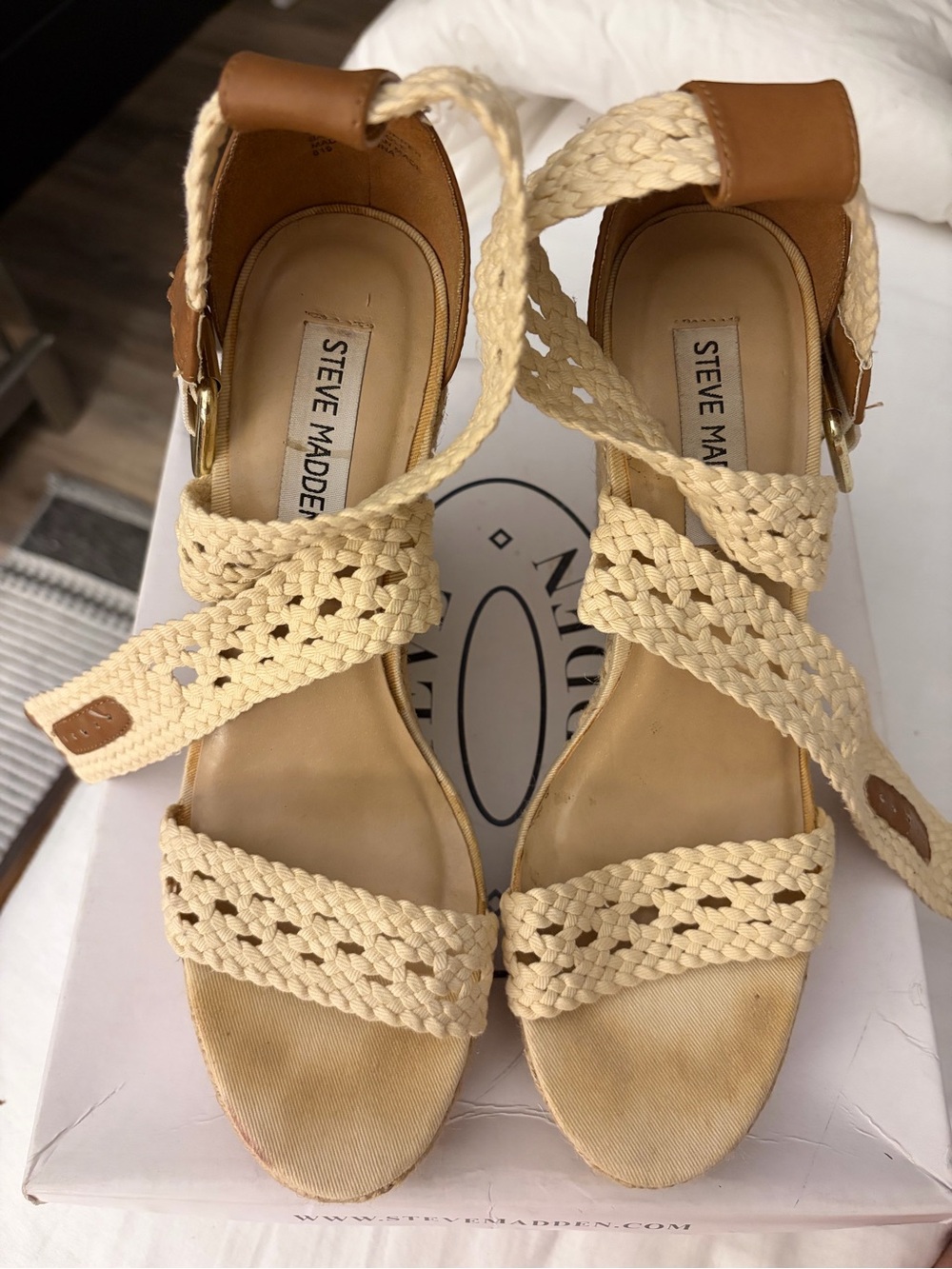 Steve Madden Magestee Wedges